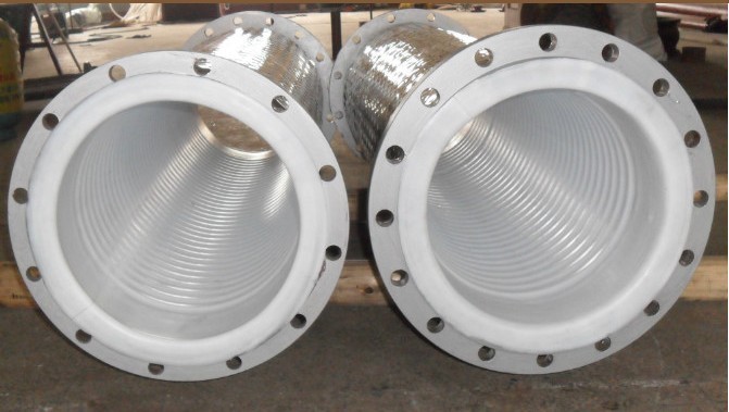 PTFE tube lined with metal corrugated hose